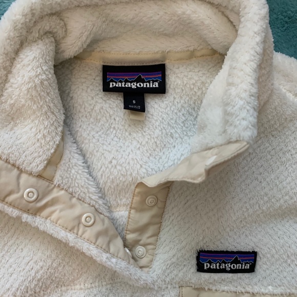 Patagonia Women's Re-Tool Snap-T® Fleece Pullover - Picture 2 of 4